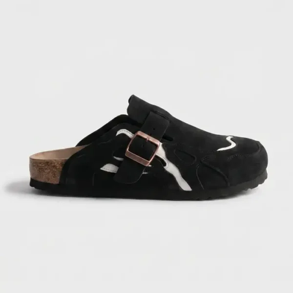 Decarba Wavey Clogs Black (1)